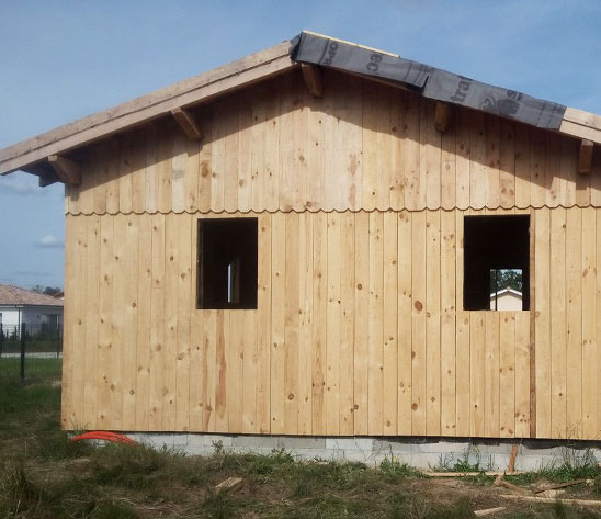 Artisan spécialisé en bois à Sainte-Maure-de-Peyriac